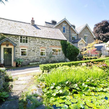 Aber Clwyd Manor Villa Derwen ภายนอก รูปภาพ