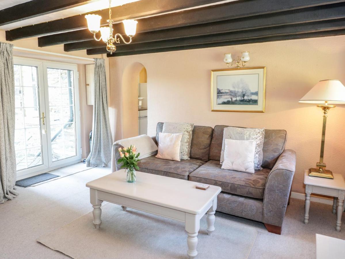 Aber Clwyd Manor Villa Derwen ภายนอก รูปภาพ